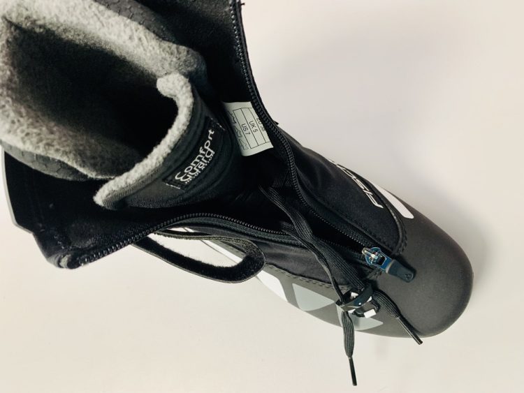 2023 AKCIA new winter: Skejtová dámska obuv na korčuľovanie FISCHER RC Skate WS