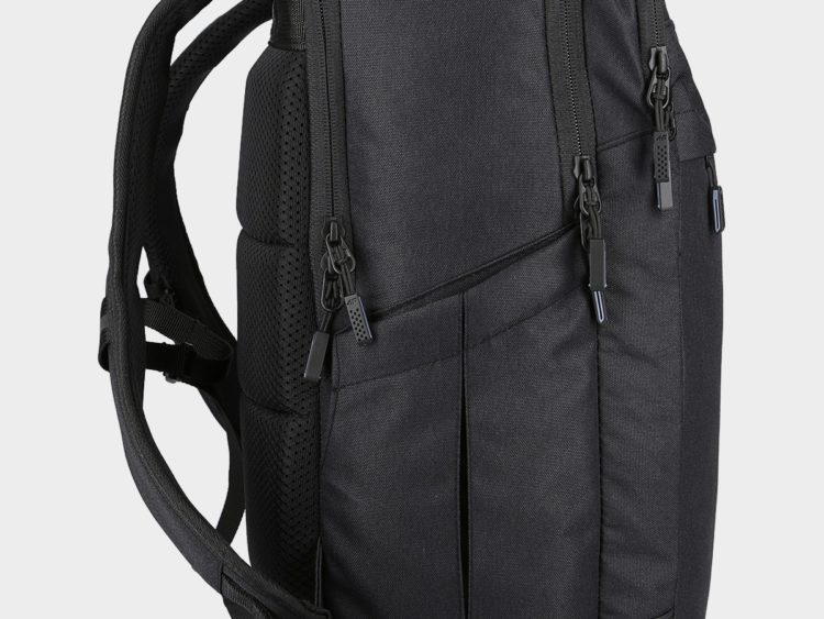 Batoh a športová taška v jednom 4F Sportstyle 2 in 1 Original Backpack