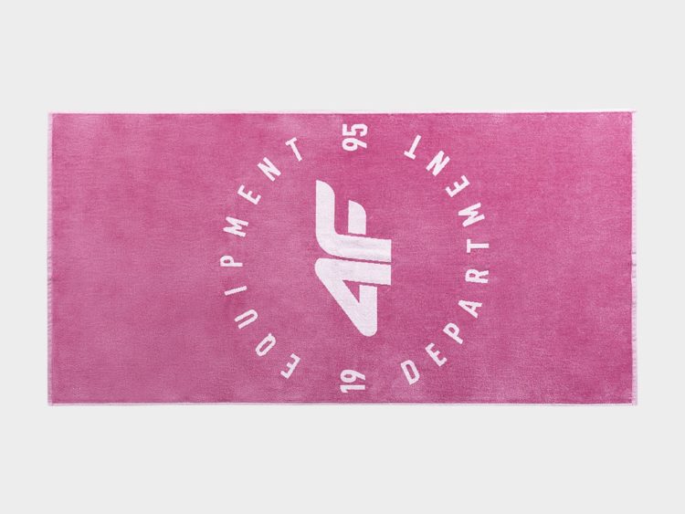 Veľký športový uterák /osuška 4F Unisex Towel rozmery 70 cm x 140 cm