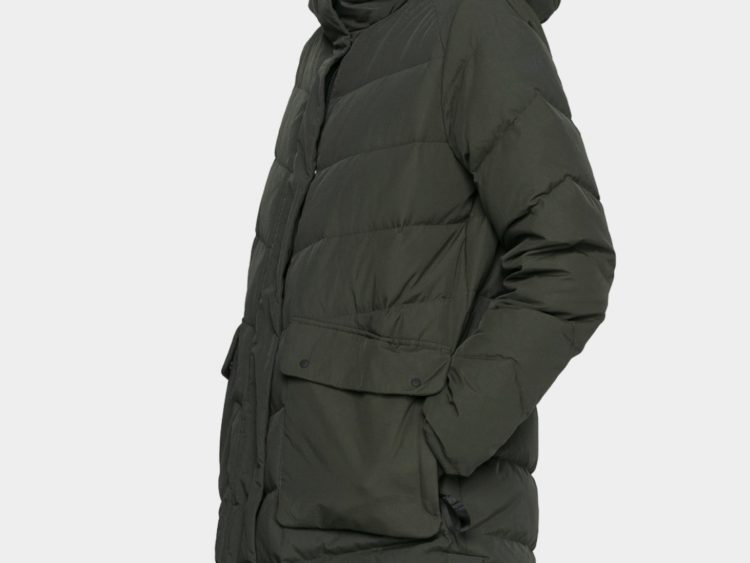 Dámsky páperový zimný kabát 4F Natural Down Padding RDS ZIMA 2020/21