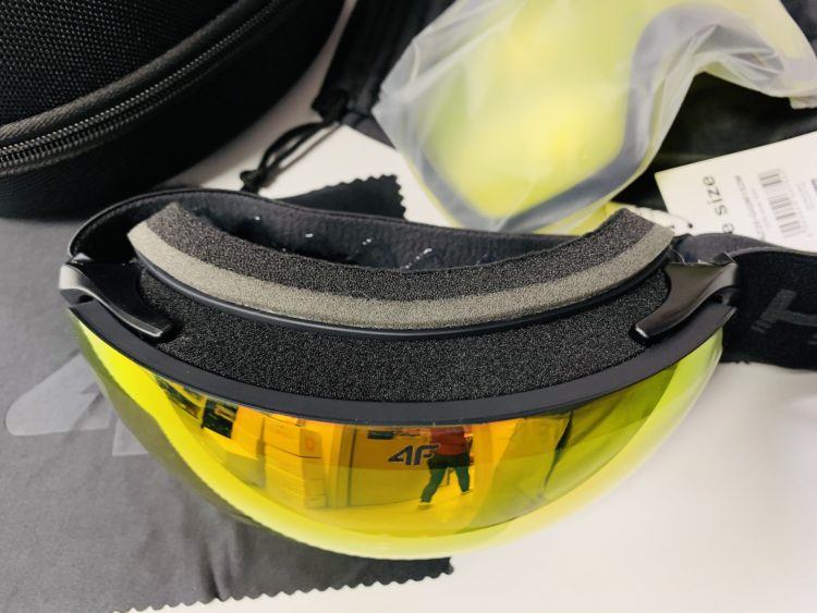 Lyžiarske polarizačné okuliare 4F HQ Performance Revo Mirror Magnetic Lens ZIMA 2020/21