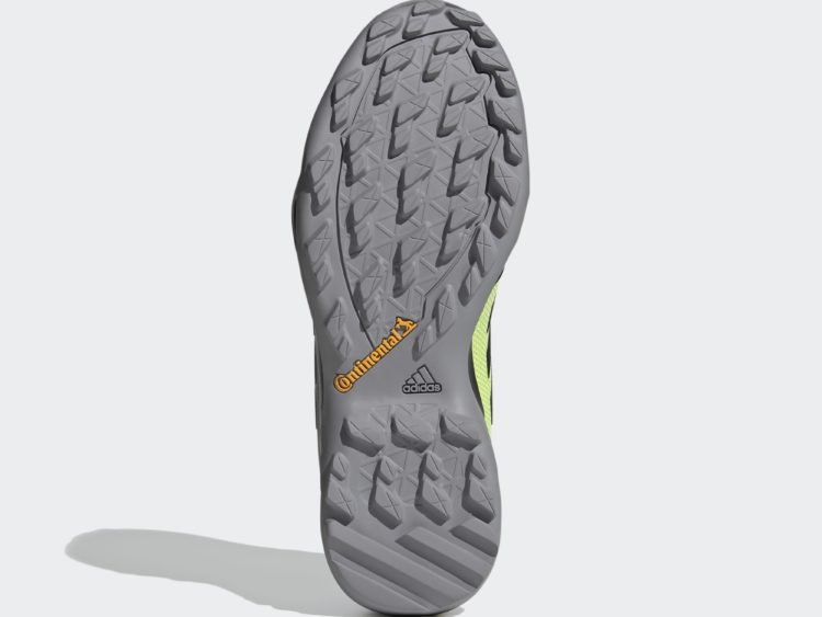 Pánska trekingová obuv ADIDAS Terrex AX3 Continental® Hiking Hi-Res Yellow