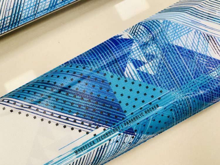 AKCIA ELAN: Dámske zjazdové lyže s viazaním ELAN Zest LS Waveflex blue-white