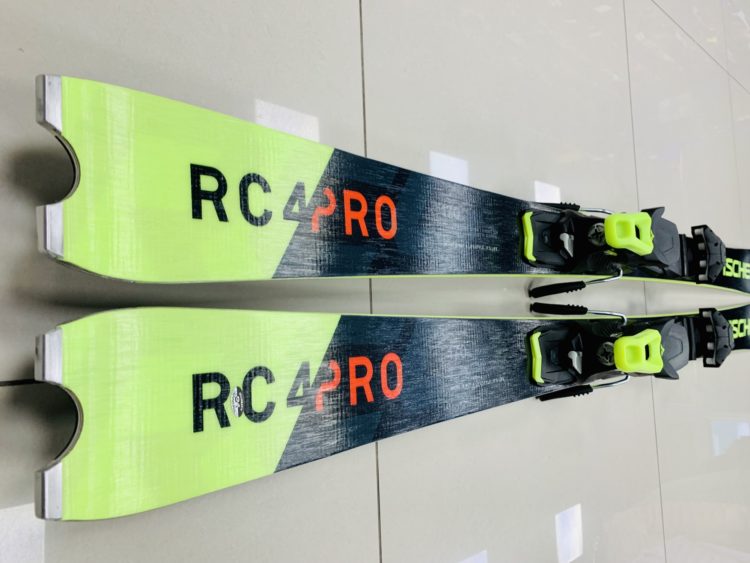 AKCIA 2021/22 nová kolekcia: Lyže Fischer RC4 Superior PRO TITANIUM world cup race lyže + viazanie Z11