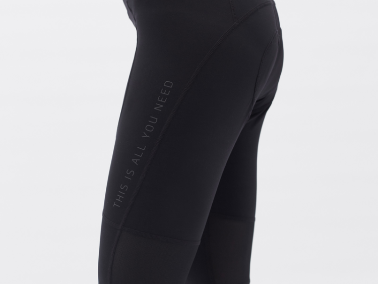 AKCIA: Dámske elastické 3/4 nohavice s cyklovložkou Silvini Tinella WP2234 black