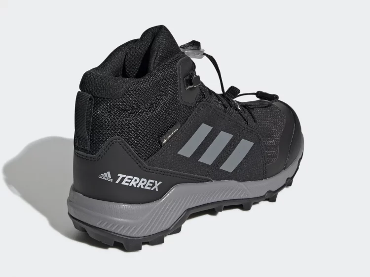 2024 new edition: GORE-TEXová turistická obuv Adidas Terrex Mid GTX Continental K black
