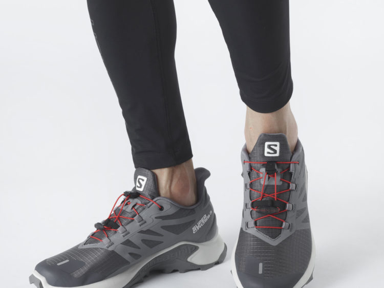 2022 AKCIA: Pánska trailová bežecká obuv SALOMON Supercross 3 ebony grey