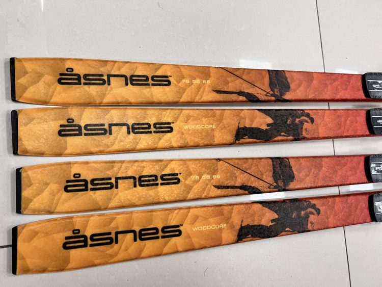 AKCIA: Backcountry bežky Asnes Cecilie Skog  Skinlock BC ski Waxless + viazanie BC Auto