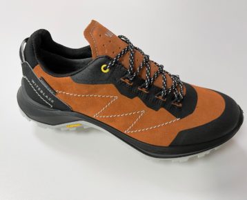 2023 AKCIA Witeblaze: Trekingová obuv Evo Trail Vibram® High-Tex Low