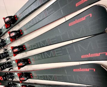 2023 AKCIA new winter: Zjazdové lyže ELAN Primetime 22 grn/red PS + viazanie EL 10.0 GW Shift