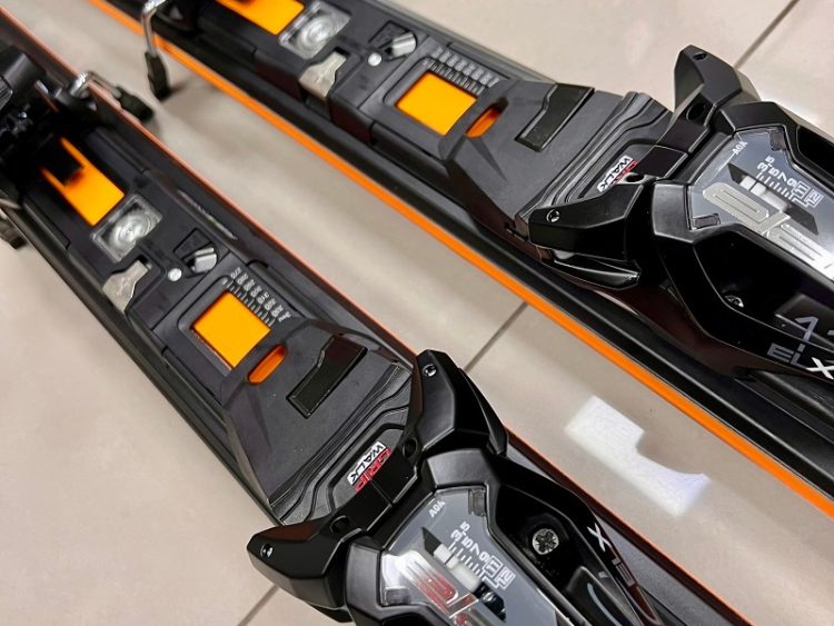 AKCIA ELAN: Zjazdové lyže s viazaním ELAN Amphibio 84 XTI Fusion 176cm + viazanie ELX 12