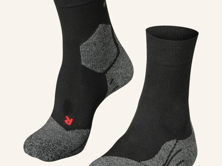 1 AKCIA: Pánske bežecké športové ponožky FALKE Running Ergonomic RU3 black