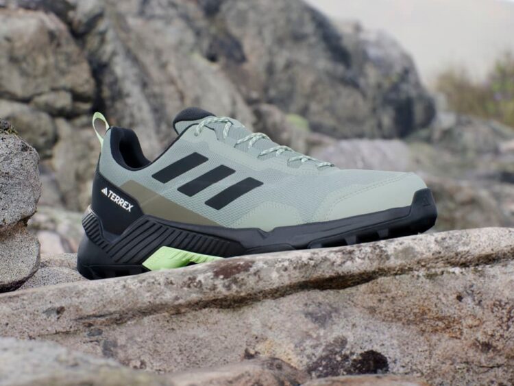 2024 new edition: Pánska trekingová obuv Adidas TERREX EASTRAIL 2.0 HIKING Green Spark