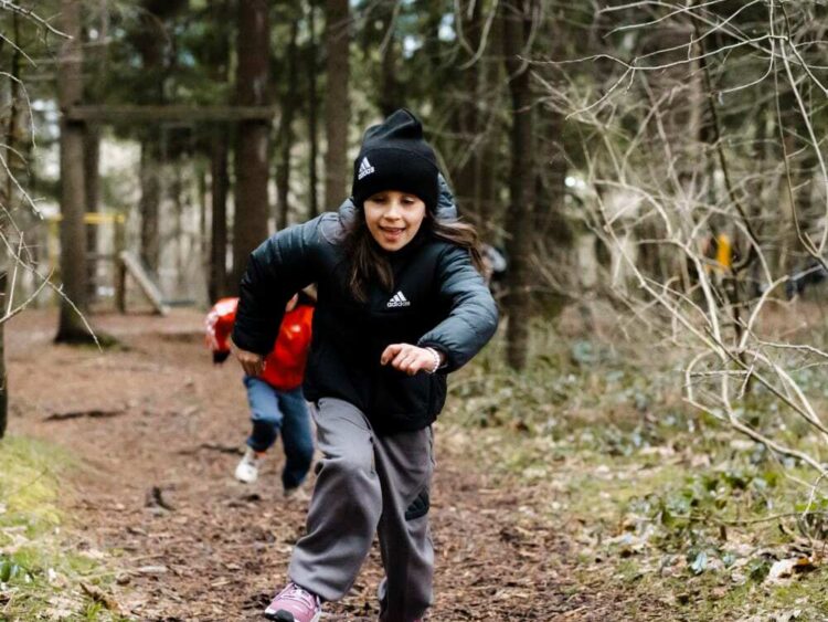 ADIDAS Terrex AX4R K dámska alebo juniorská trekingová obuv