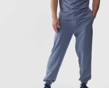 4F Akcia: Pánske teplákové jogger nohavice TTROM0785 denim blue