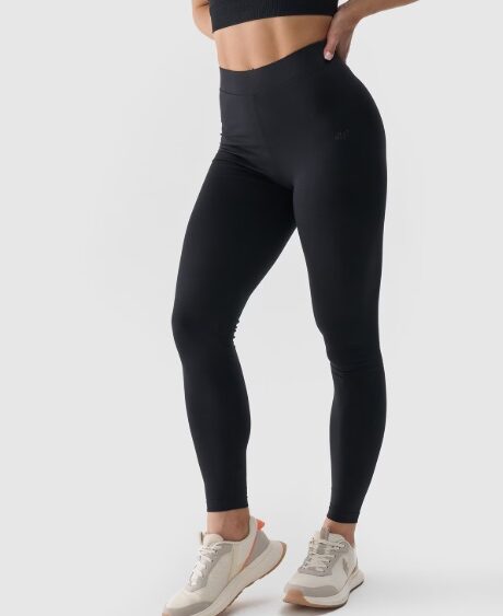 Dámske bavlnené slim legíny 4F TTIGF195
