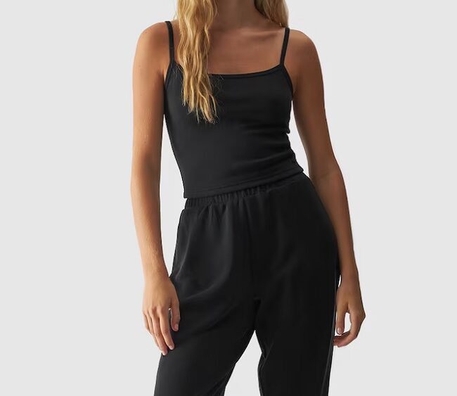 4F Výpredaj: Dámsky slim crop-top TSLEF107 black