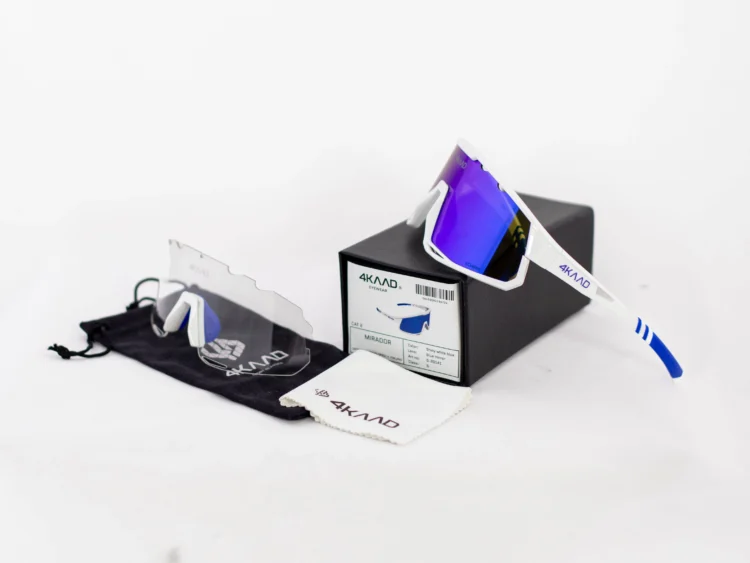 2025 AKCIA: Športové okuliare 4KAAD Mirador Sports Glasses white, blue mirror