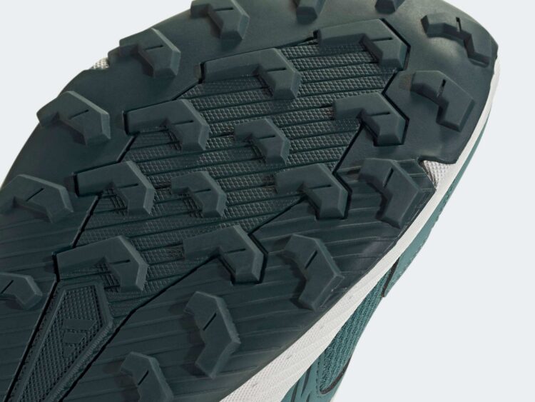 Pánske tenisky TERREX Tracefinder Trail Running
