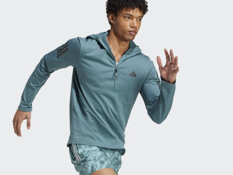 2026 ADIDAS Akcia : Zateplené funkčné tričko s polovičným zipsom a kapucňou ADIDAS Own The Run