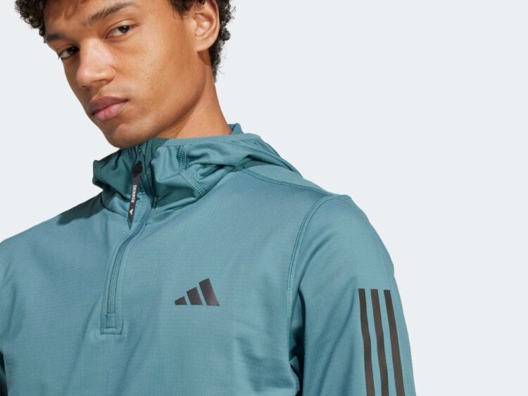 2026 ADIDAS Akcia : Zateplené funkčné tričko s polovičným zipsom a kapucňou ADIDAS Own The Run