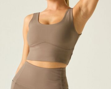 2026 Akcia Dare2b nová kolekcia: Dámska športová podprsenka Refresh Crop Tank DWT808 pine bark