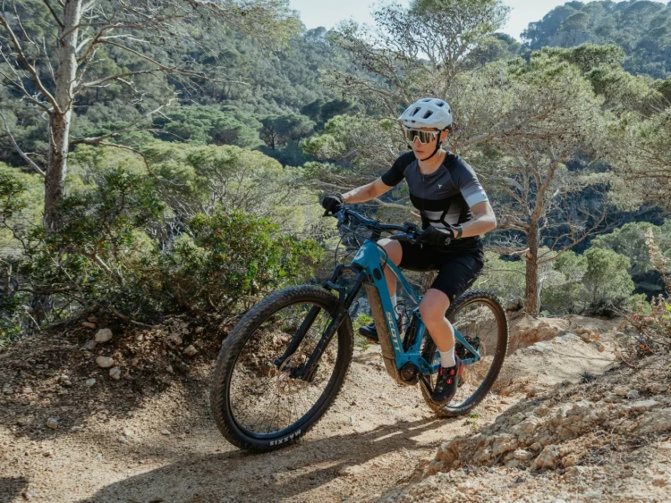 10% AKCIA new collection : Dámske cyklistické nohavice Silvini Alma Woven Light black