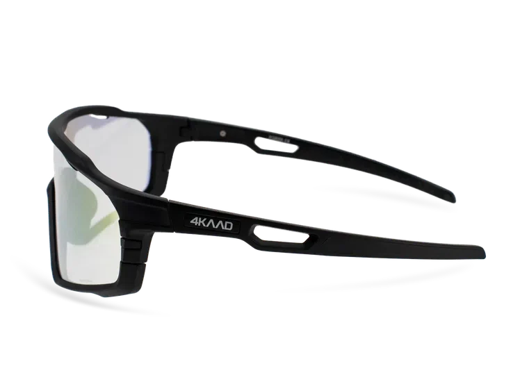 2026 AKCIA: Športové fotochromatické okuliare 4KAAD SOLAYNE matt black PHOTOCHROMIC Gold