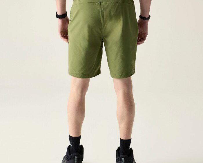 2026 Akcia Dare2b nová kolekcia: Pánske turistické šortky Torrek Lite Short DMJ627 nephrite green