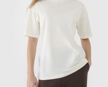 4F Akcia: Dámske oversize tričko TTSHF2694 white creme