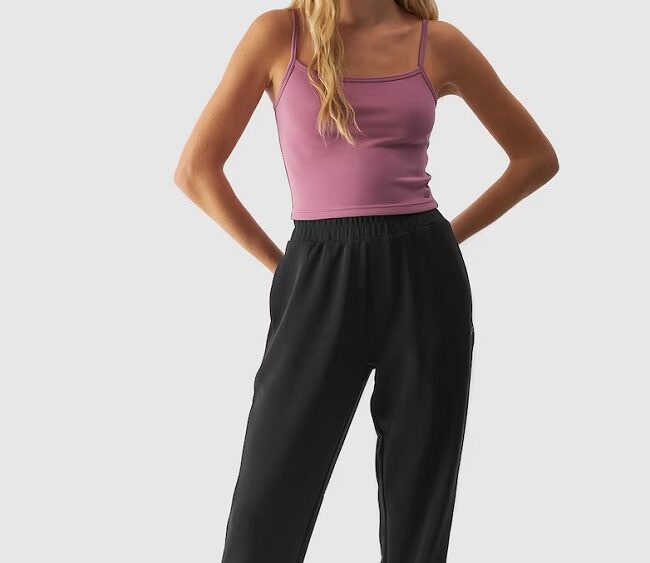 4F Akcia Výpredaj: Dámsky slim crop-top TSLEF107 pink