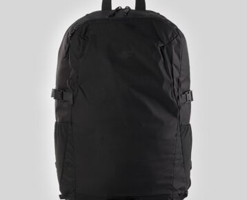 2026 4F nová kolekcia: Mestský batoh s priehradkou na notebook ABACM0836 black