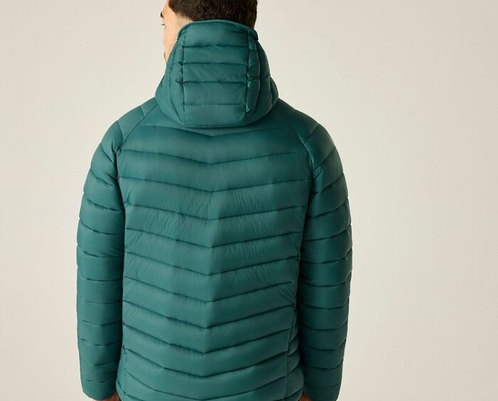 2026 Akcia Dare2b nová kolekcia: Pánska zateplená bunda Torrek Baffled Padded Jacket DMN458 mediterranea